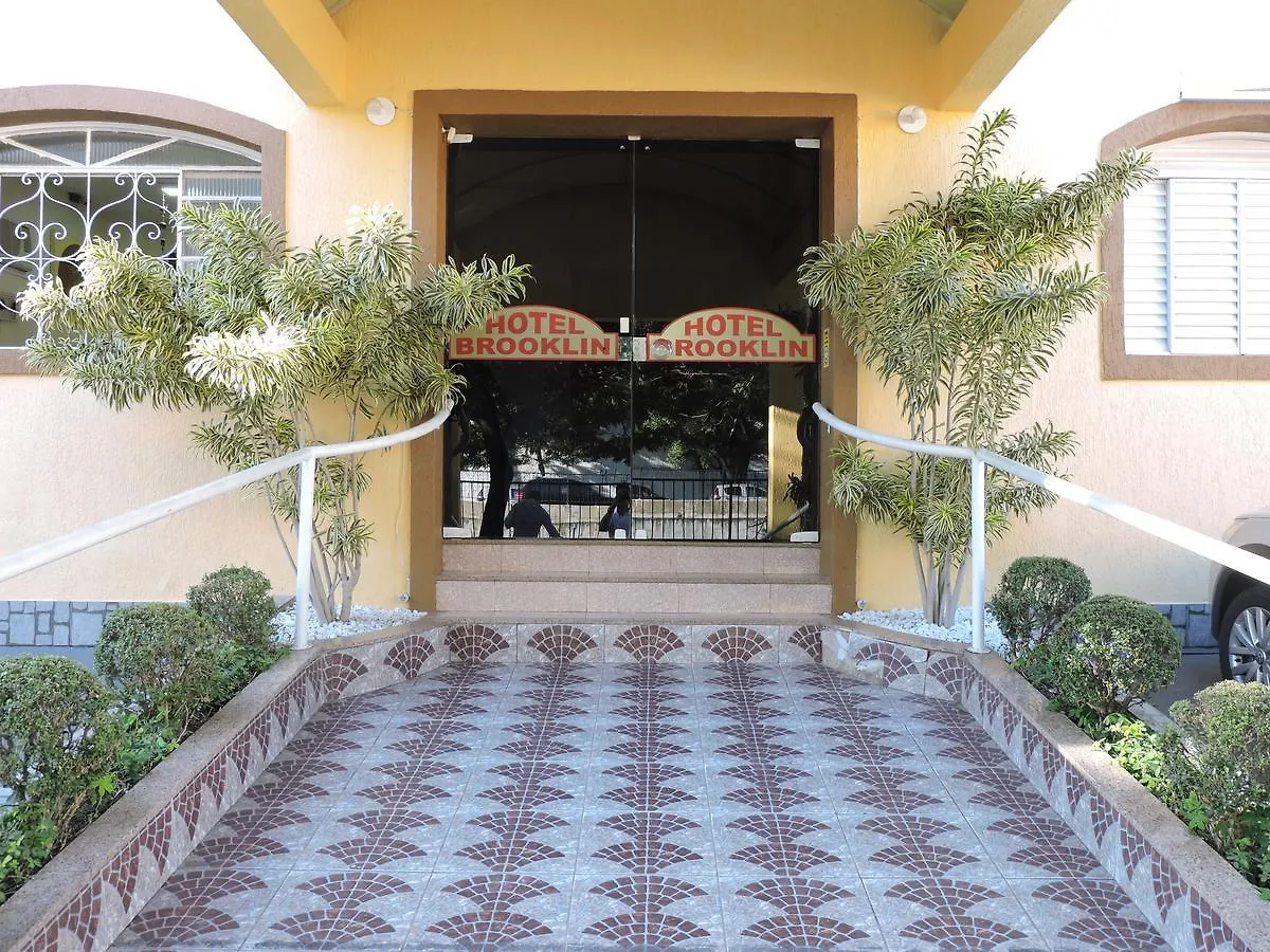 סאו פאולו Hotel Brooklin 3*, סאו פאולו